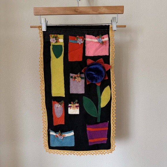 Vintage Handmade Felt Patchwork Sewing Pocket Wall Organizer Tatting Floral - Picture 1 of 12
